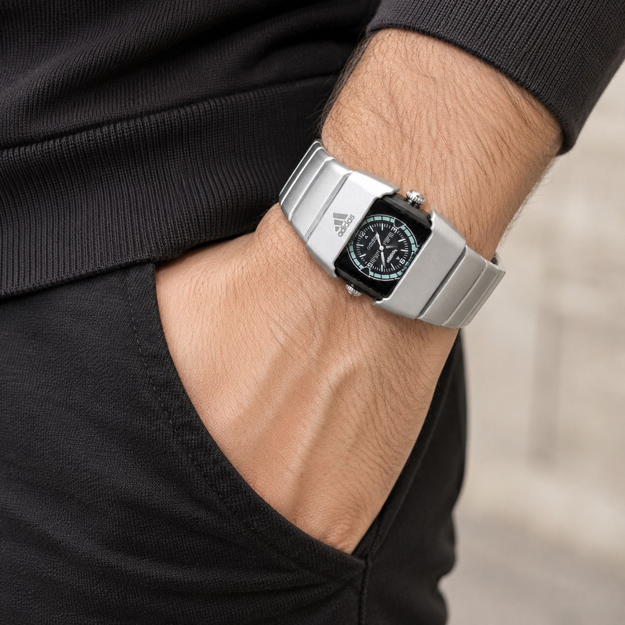 ساعت مچی مردانه آدیداس بند استیل فنری لوکس-نقره ای